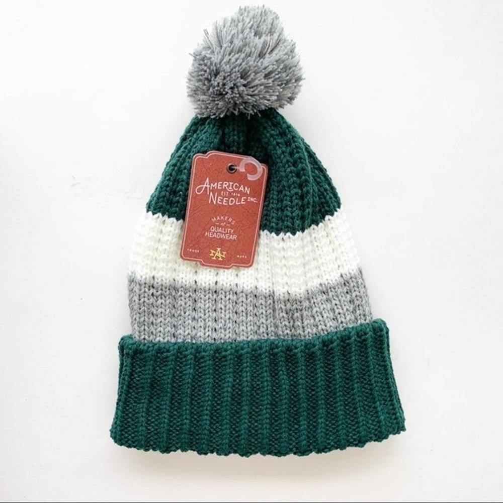 AMERICAN NEEDLE KNIT POM POM CUFFED BEANIE Nwt